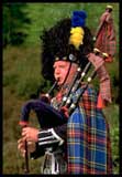 Portrét skotského dudáka