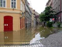 Pražský dům fotografie pod vodou
