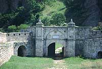 Brána pevnosti