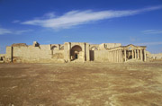 Hatra - chrámový komplex.