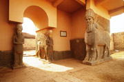 Nimrud - strážci paláce.