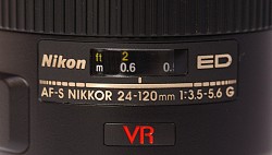 Stupnice zaostření Nikkor 24-120 VR