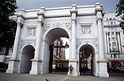 Marble Arch od Johna Nashe na okraji Hyde Parku