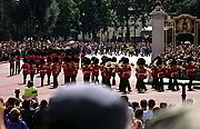 Výměna stráží u Buckingham Palace