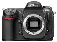 Nikon D300 - pohled na přední stěnu