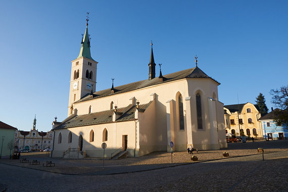 Fotografie před korekcí sbíhání linií Před korekcí