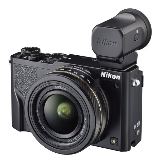 Nikon DL18-50 s nasazeným hledáčkem