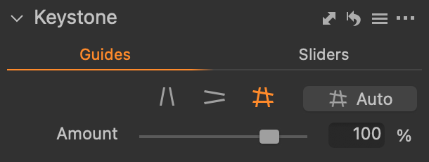 Aktivace režimu korekce svislých i horizontalních linií známým tlačítkem přepne i chování funkce Auto, jak symbolizuje i změna jeho ikonky