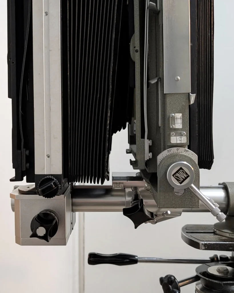 Srovnání zadního rámu S1 8x10" a Norma 8x10"