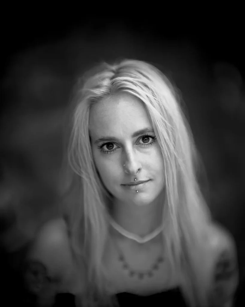 Hermagis Portrait 310mm f3.9