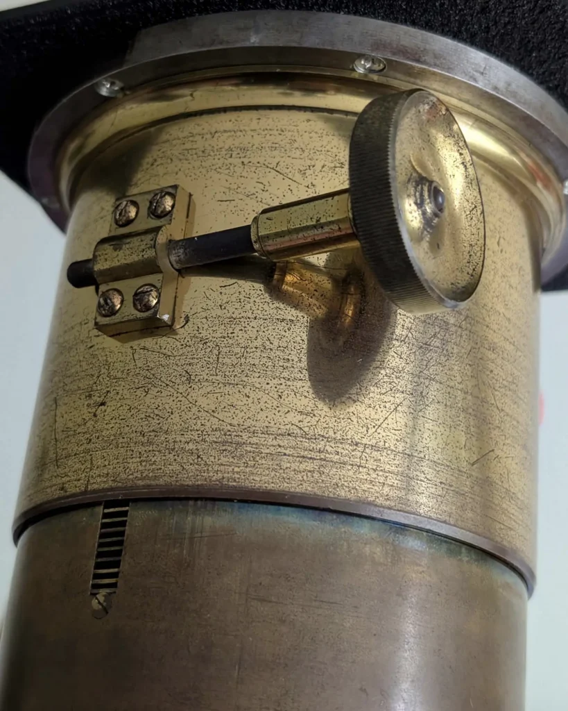 Detail rack & pinion posuvu šasi